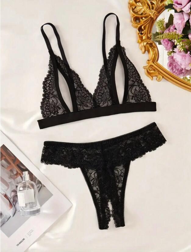 フローラルレース ランジェリー 2点セット セクシーランジェリー 下着 レディース オープンカップ トライアングルブラ オープンクロッチ Tバック ショーツ 穴あき ブラショーツ 勝負下着 エロかわ エロ下着 ブラック ホワイト グリーン レッド S M L XL 春 夏 秋 冬[R](T)