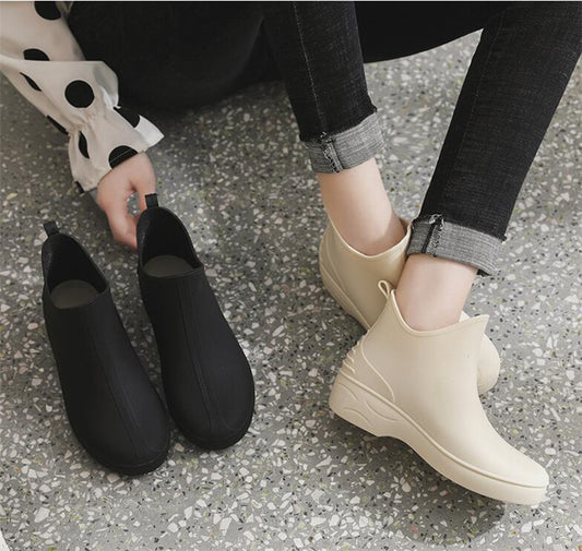 レインシューズ ラウンドトゥ 歩きやすい ショートブーツ 滑り止め 防水[J][K](T)