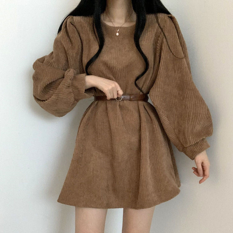 コーデュロイ ワンピース ベルト付き ランタンスリーブ パフスリーブ ショート丈 ミニスカート 体型カバー ゆったり ブラック ブラウン グレー ワンピ 長袖 レディース 黒 茶 灰色 秋冬ファッション かわいい おしゃれ シンプル 可愛い韓国ファッション オルチャン (Q)