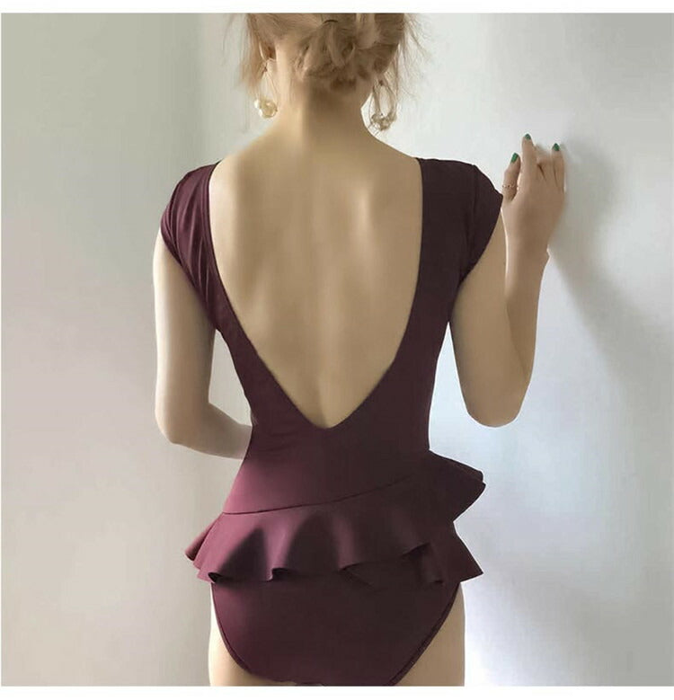 フリル ワンピース 水着 体型カバー 可愛い フレア ひらひら 露出が少ない フリフリ レディース トレンド 背中開き M L XL 2XL 大きいサイズ プラスサイズ  おしゃれ  黒 ブラック ワインレッド ワンピース水着 女性水着 ビーチ プール 海外セレブ かわいい 人気[J] [K](Q)
